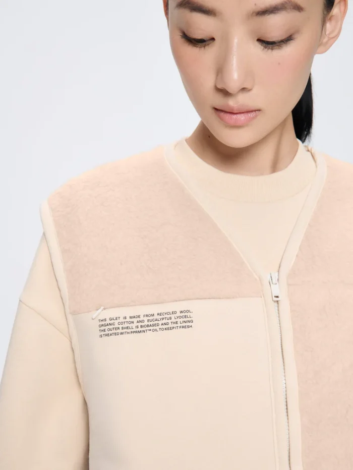 Womens Recycled Wool Fleece Gilet - Sand